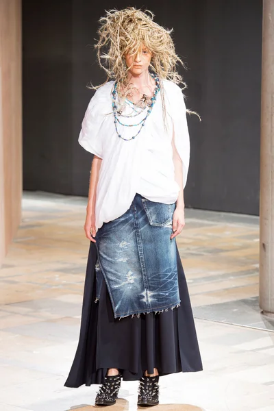 Look 41